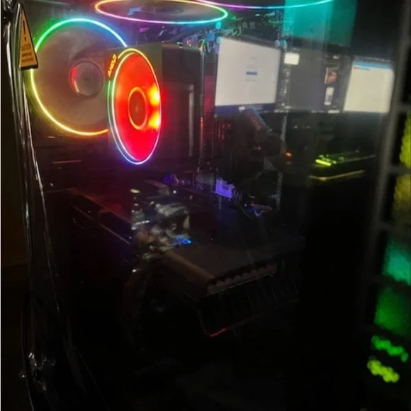 HIGH TIER GAMING PC